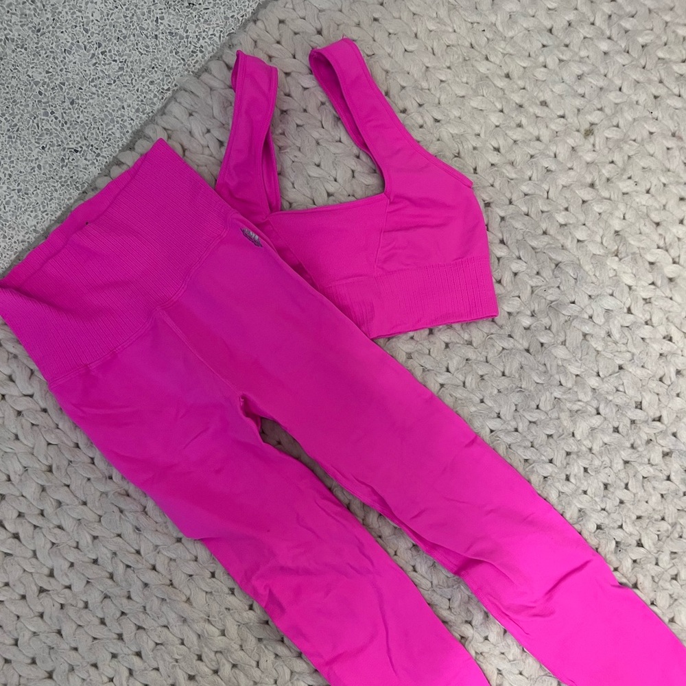 High Rise 7/8 Good Karma Leggings XS/S